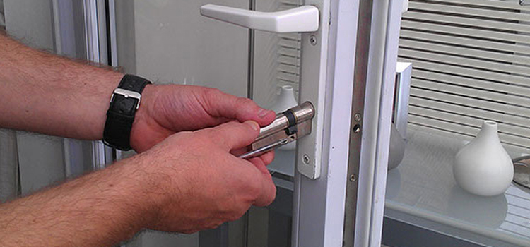 Commercial Door Lock Repair in Vineyard